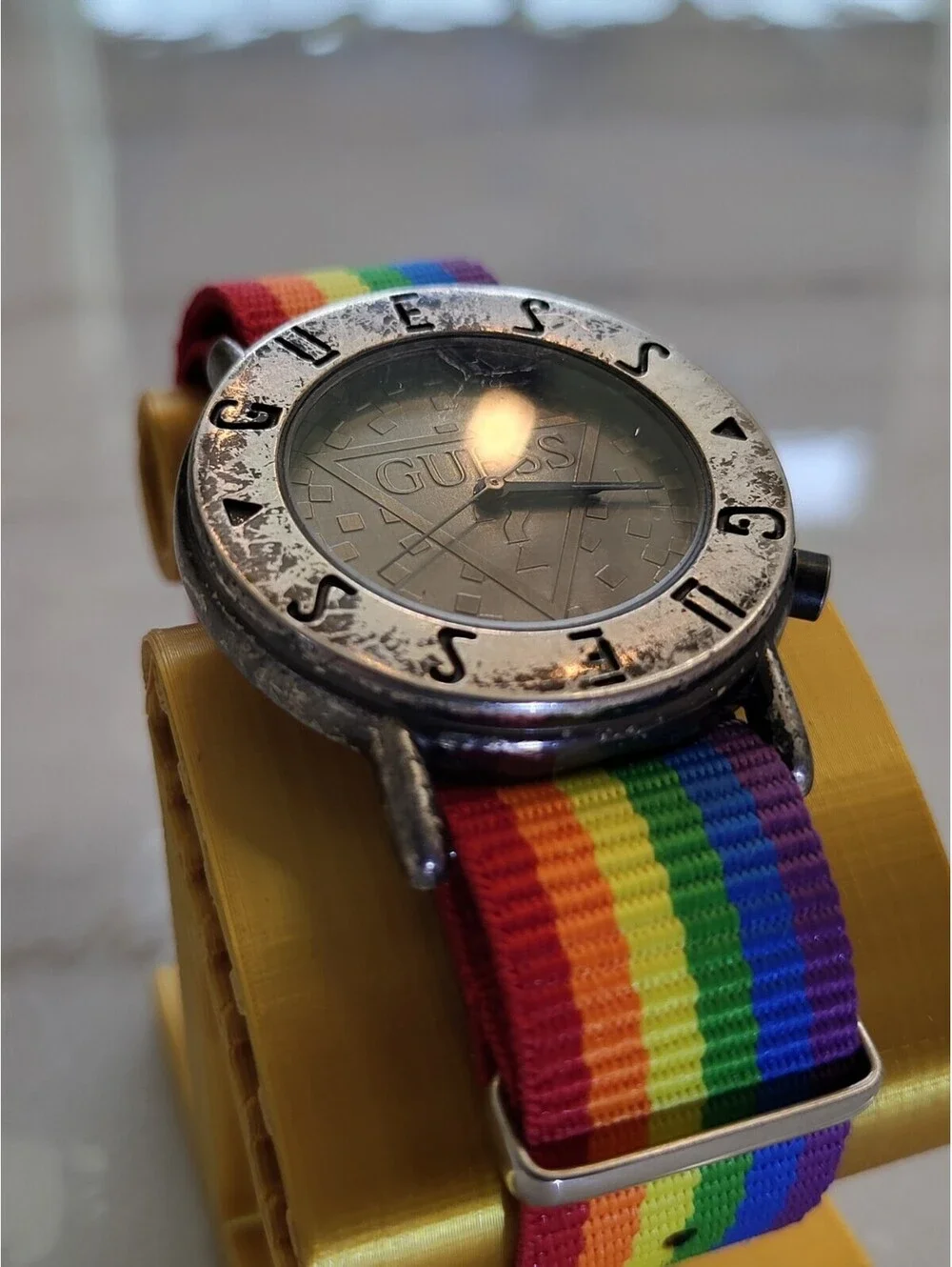 Guess vintage distressed